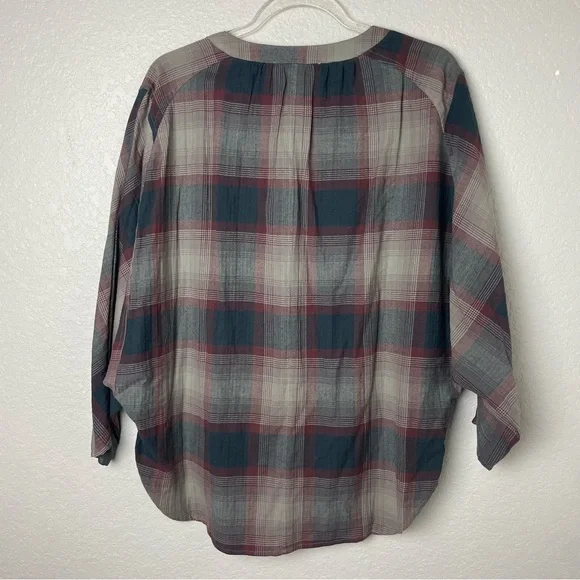 BNWT! LOVESTITCH Gray and Burgundy Plaid Women's Top Size L - Picture 7 of 8